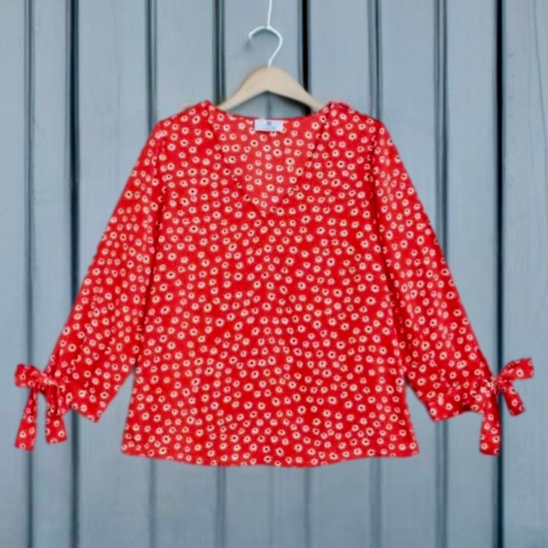 CeCe Daisy Floral Red Blouse 3/4 Sleeve Tie Cuff V Neck Top