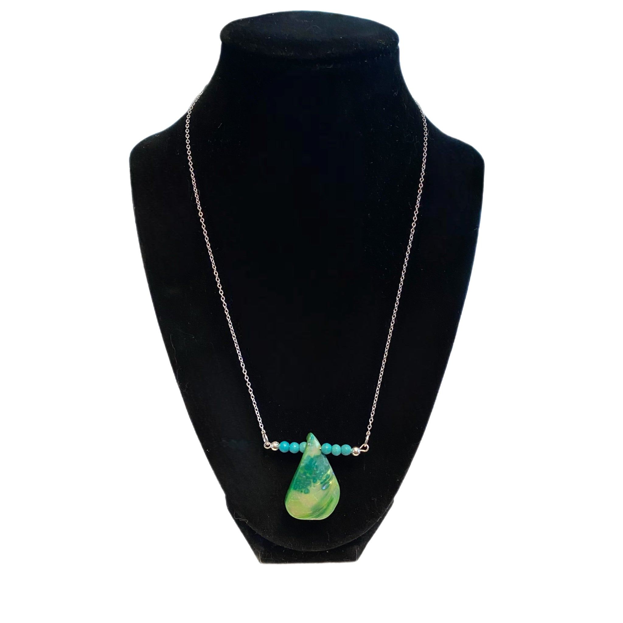 Turquoise Dream Iridescent Shell Pendant Necklace Stone Beads 925 Sterling Silver Plated