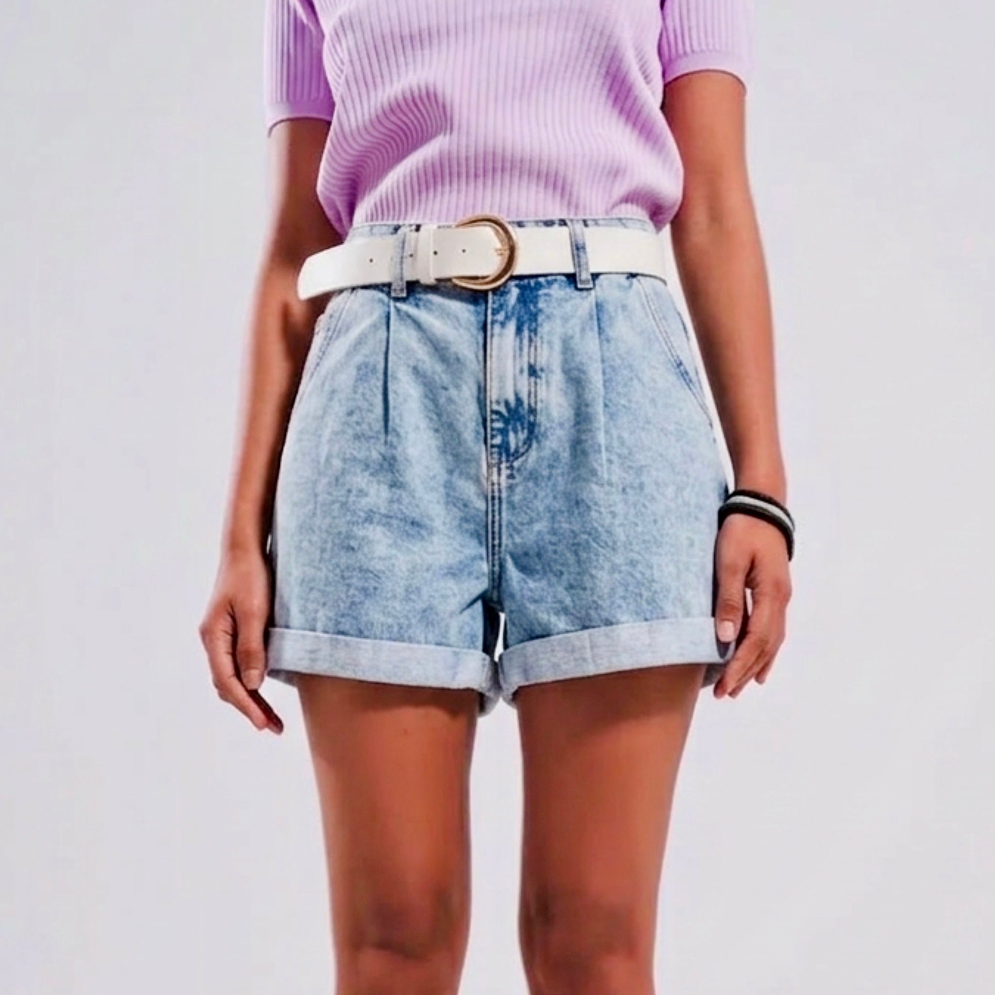 Q2 Vintage 90s Style High Rise Baggy Denim Jean Shorts Spanish Design