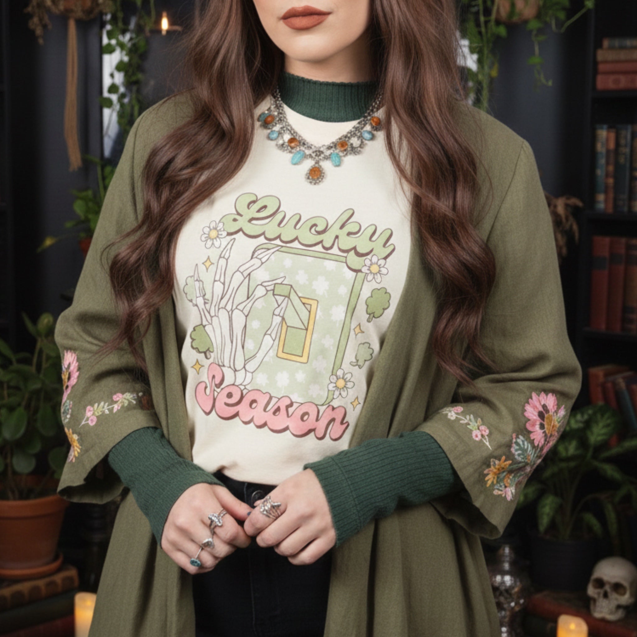 ST PATRICK’S “LUCKY SEASON TURNED ON” Comfort Colors T Shirt Vintage Tee