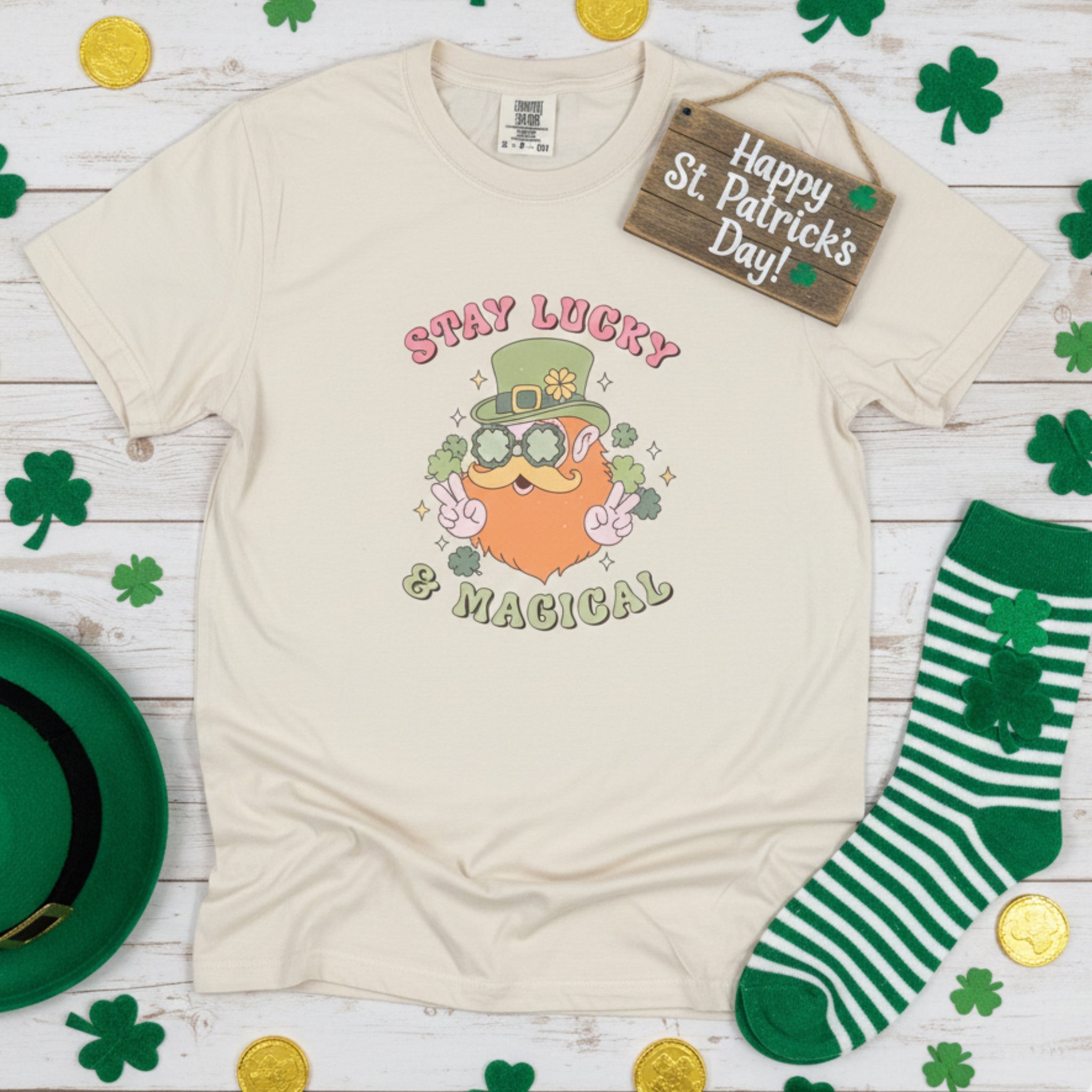 ST PATRICK’S “STAY LUCKY & MAGICAL” Comfort Colors T-Shirt Vintage Style Tee