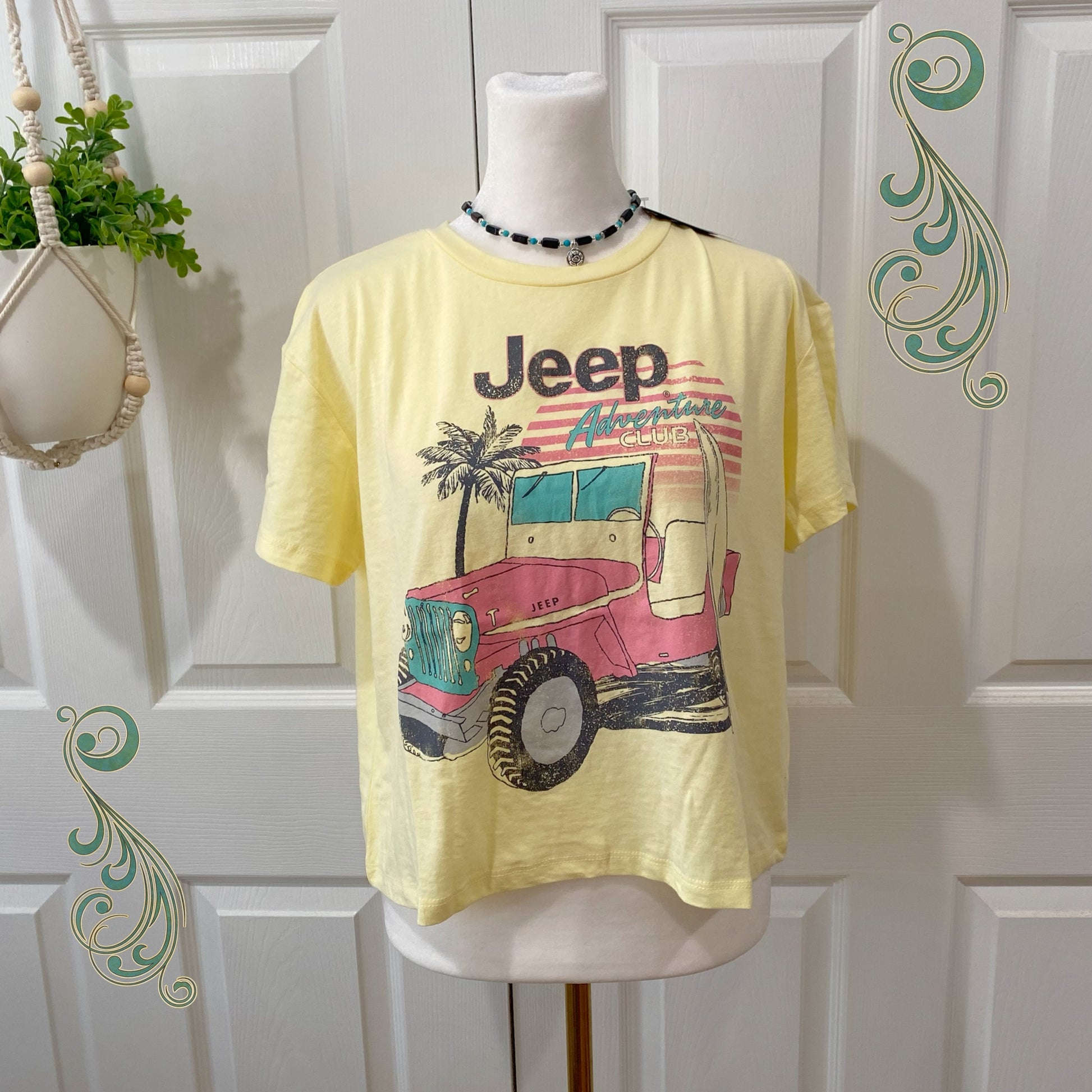 Women’s JEEP Graphic Short Sleeve Yellow Cropped T-Shirt - East Coast Bella LLC