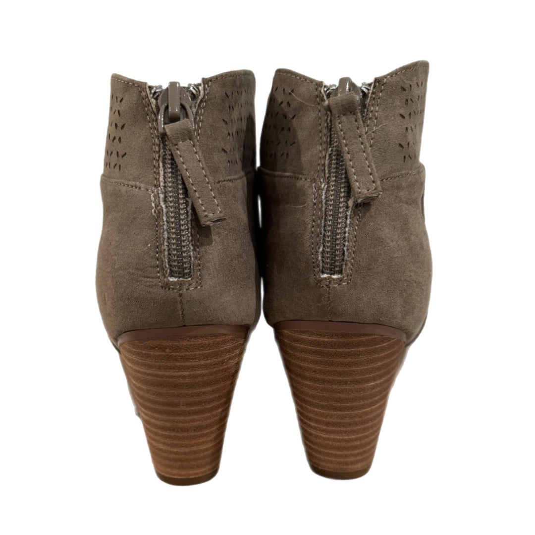 Violet & Red Jackson Lazer Cut Topline Boho Chic Heeled Bootie Taupe