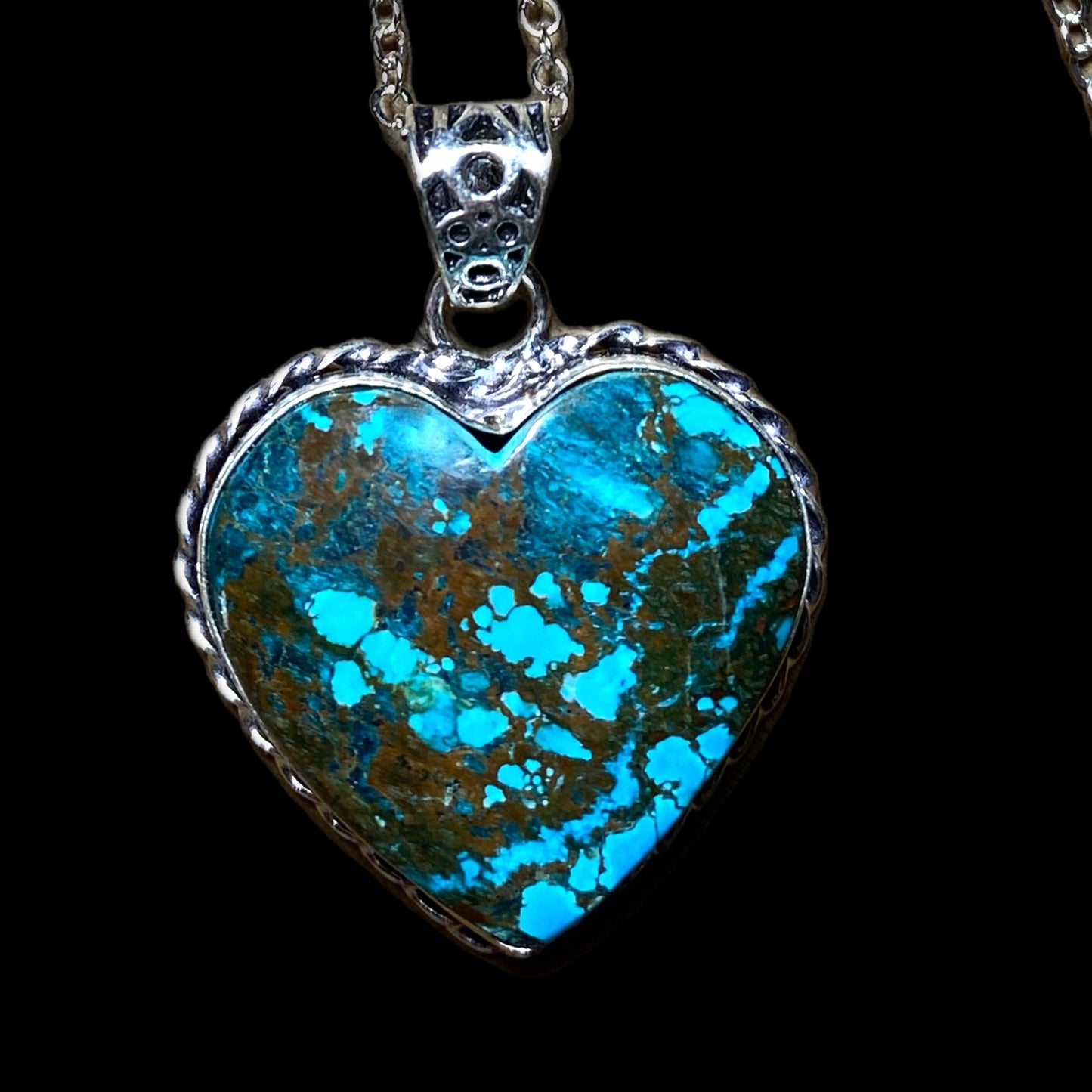 Western Turquoise Heart Pendant Necklace Silver Plated Metal Bezel, 18” Chain - East Coast Bella LLC