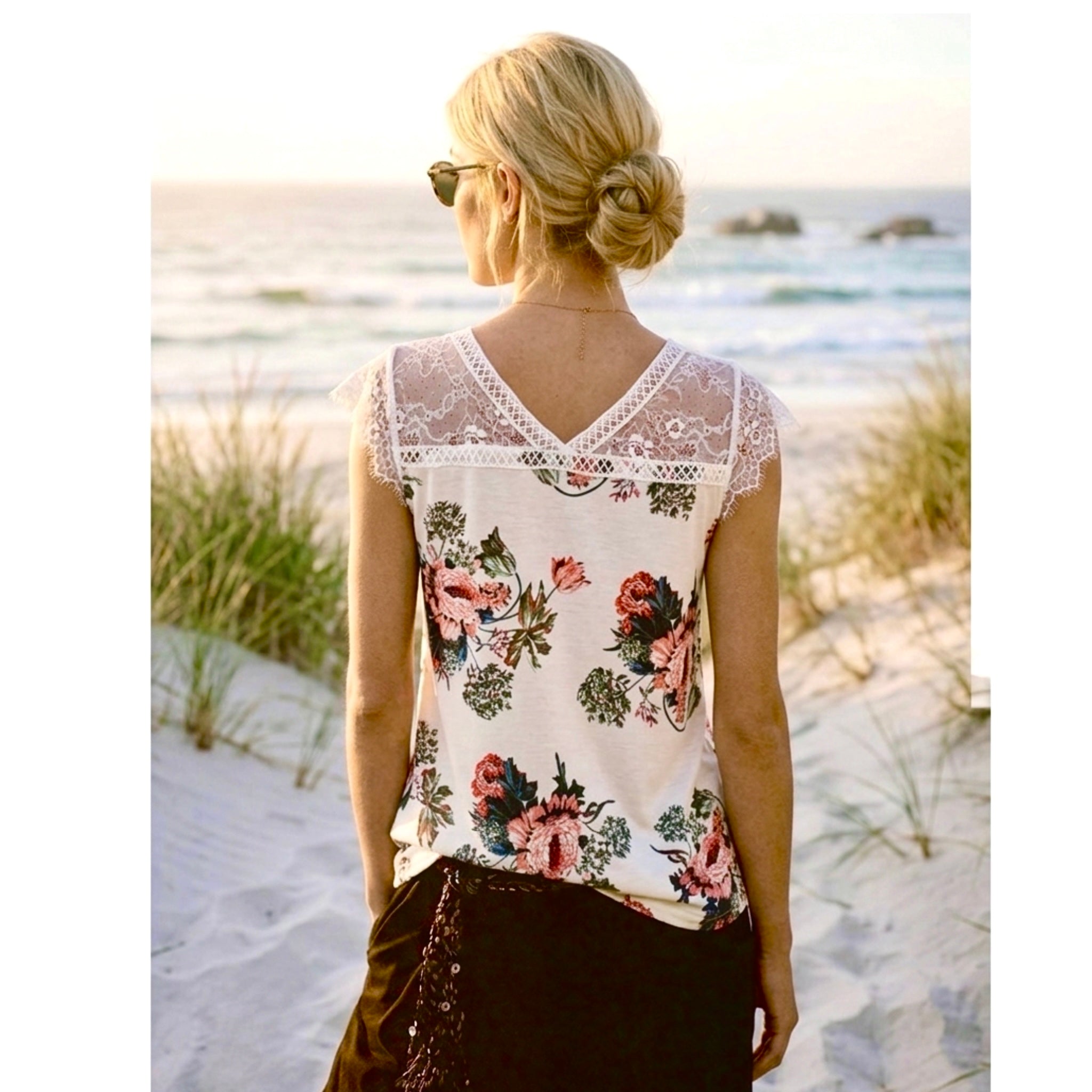 Boho Floral Lace-Accent V-Neck Tunic Top White & Pink