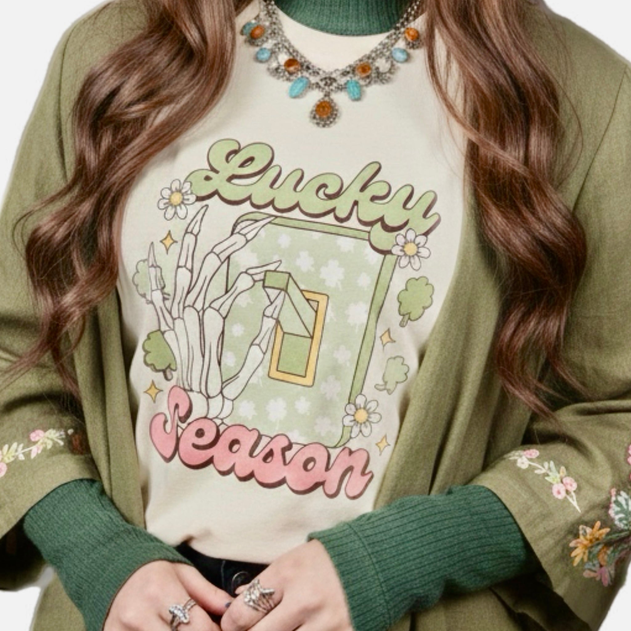 ST PATRICK’S “LUCKY SEASON TURNED ON” Comfort Colors T Shirt Vintage Tee