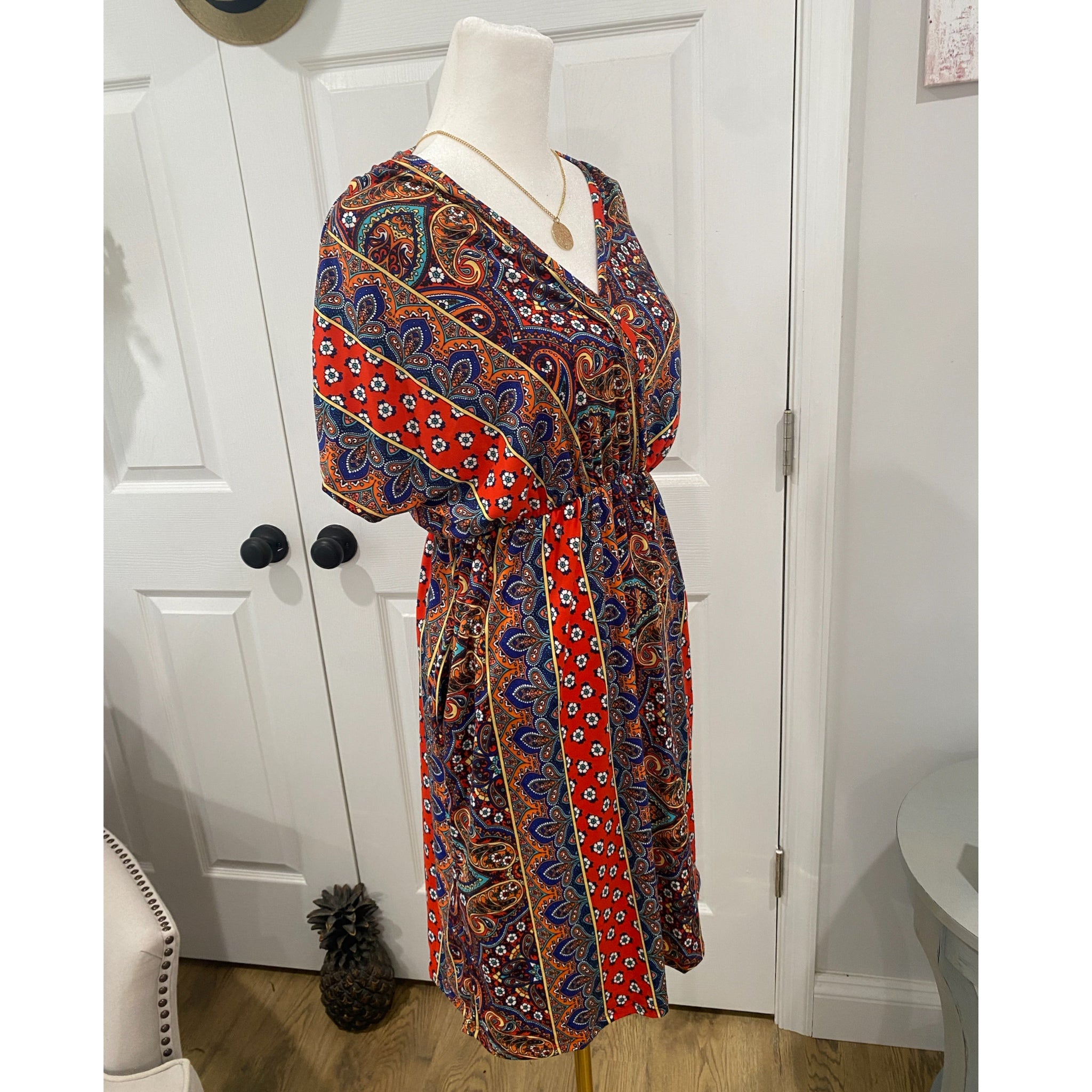 HAPTICS By HOLLY HARPER Sunset Orange Boho Paisley V Neck Dress S M East Coast Bella Boutique