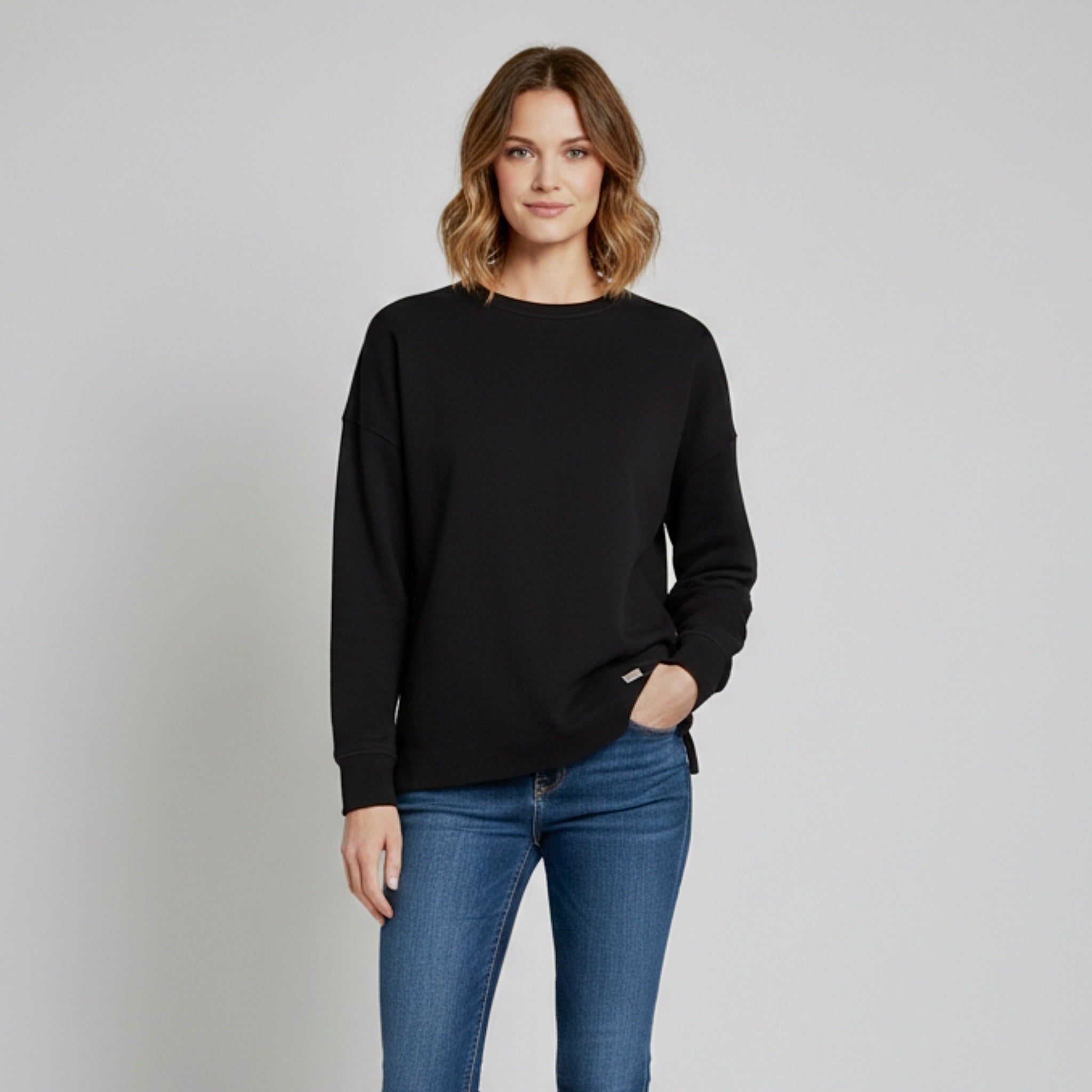 BARBOUR Women’s Modern Heritage Sweatshirt Pullover Black Back Zip