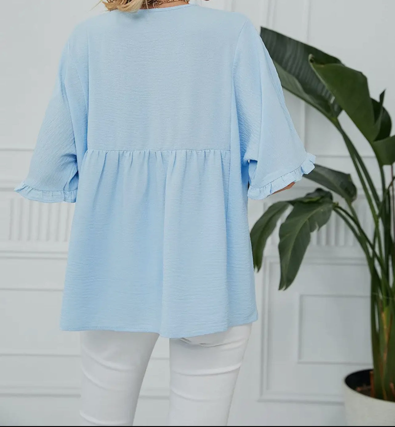 Textured Ruffle Gathered Top Short Sleeve V Neck