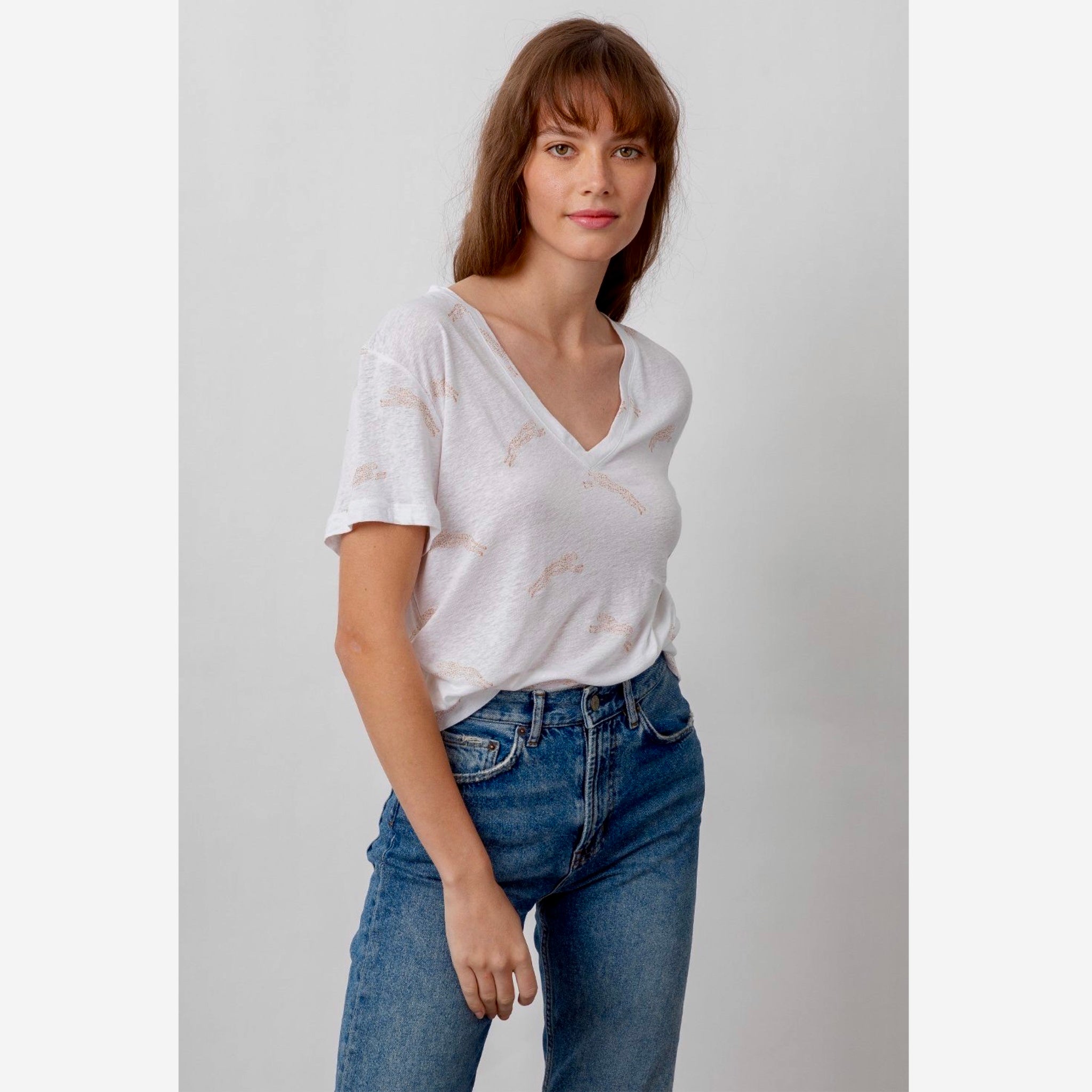 Rails Cara Linen Jersey V Neck Tee Golden Cheetah Print Shirt