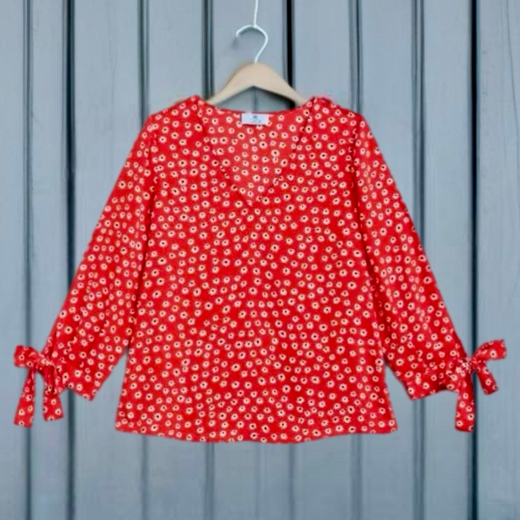 CeCe Daisy Floral Red Blouse 3/4 Sleeve Tie Cuff V Neck Top