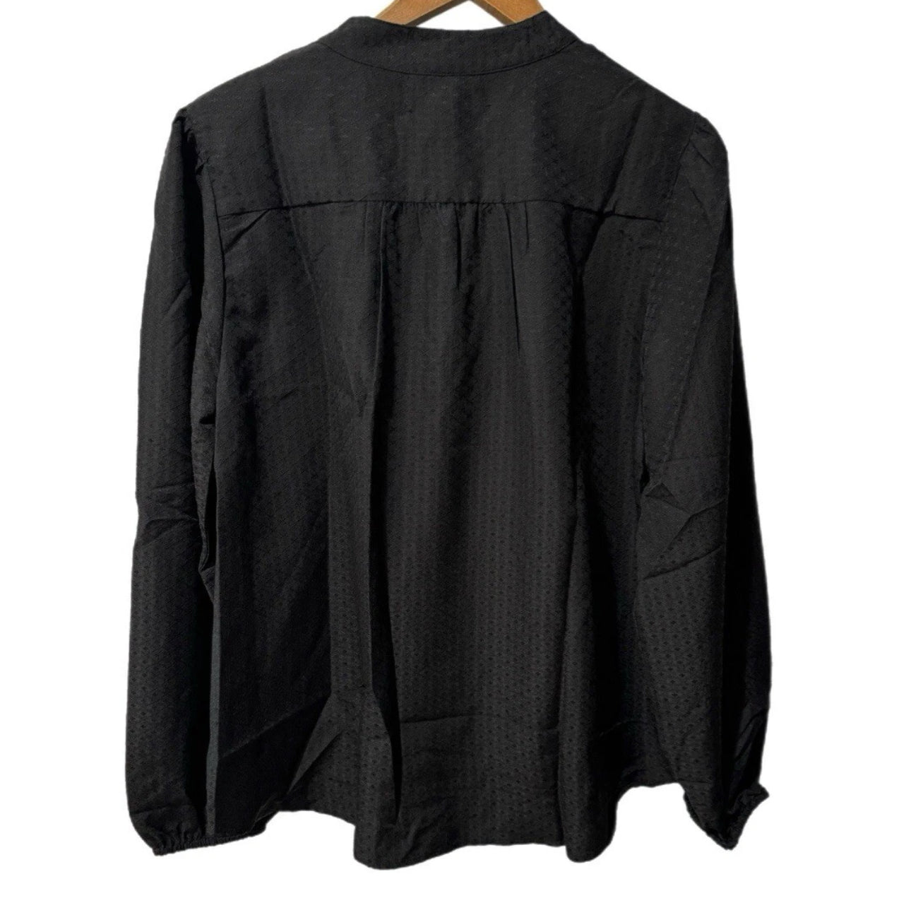 BAND OF THE FREE Hallie Black Crossover Long Sleeve Blouse V Neck