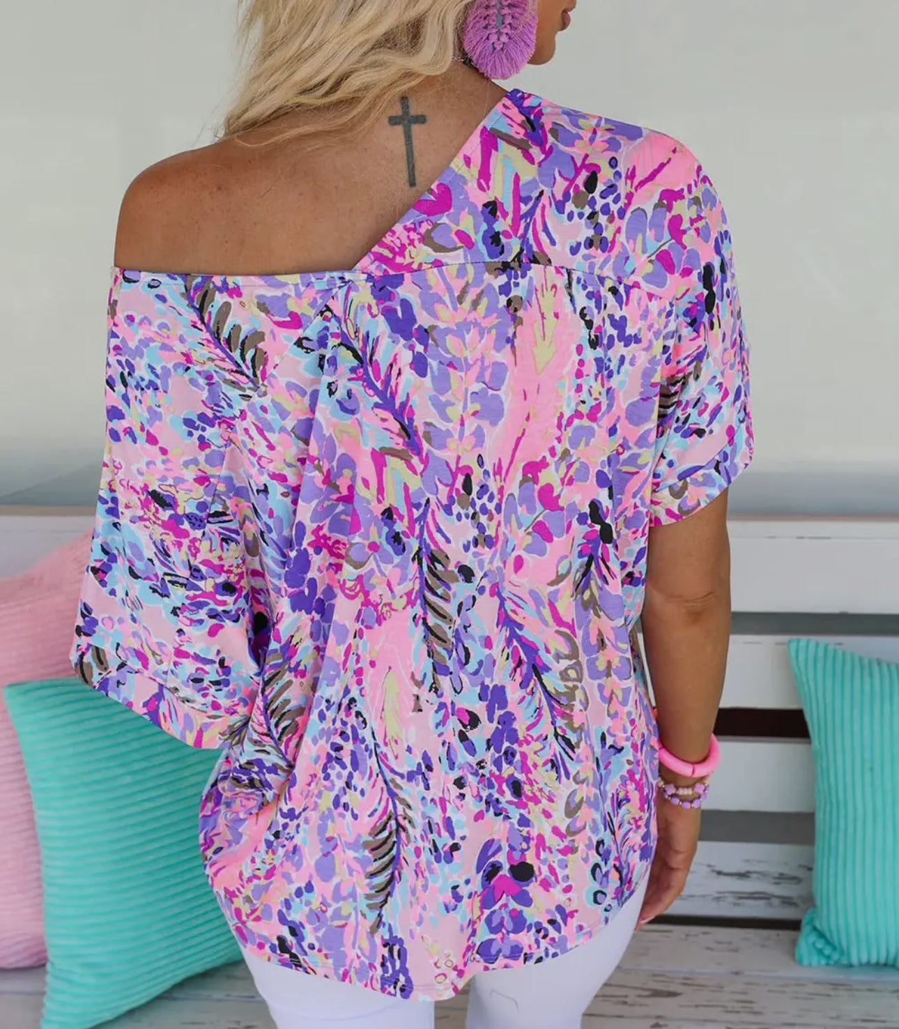 Pretty in Pink V Neck Short Sleeve Abstract Floral Top