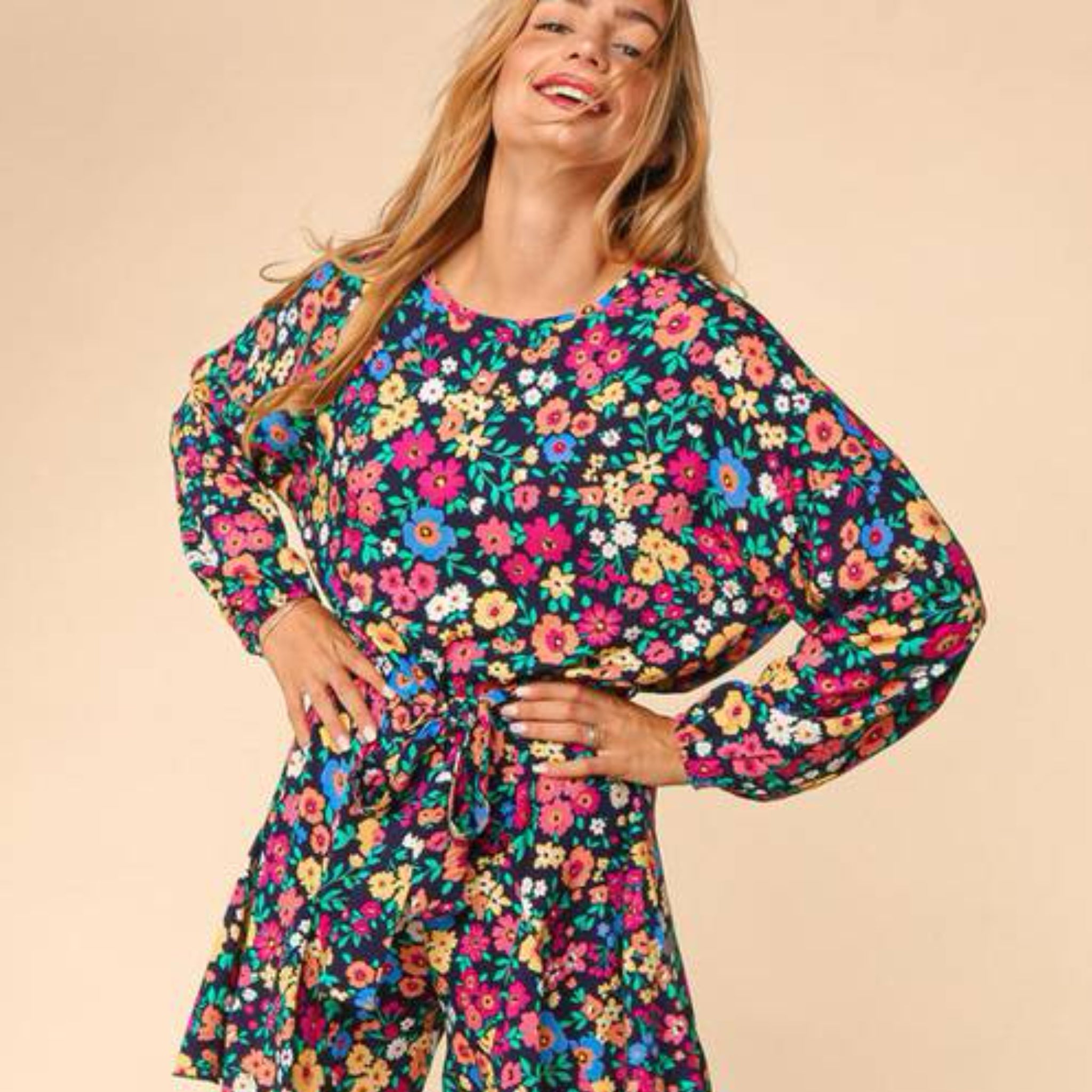 HAPTICS Feeling Bold Navy Floral Challis Woven Romper Long Sleeve Large Only