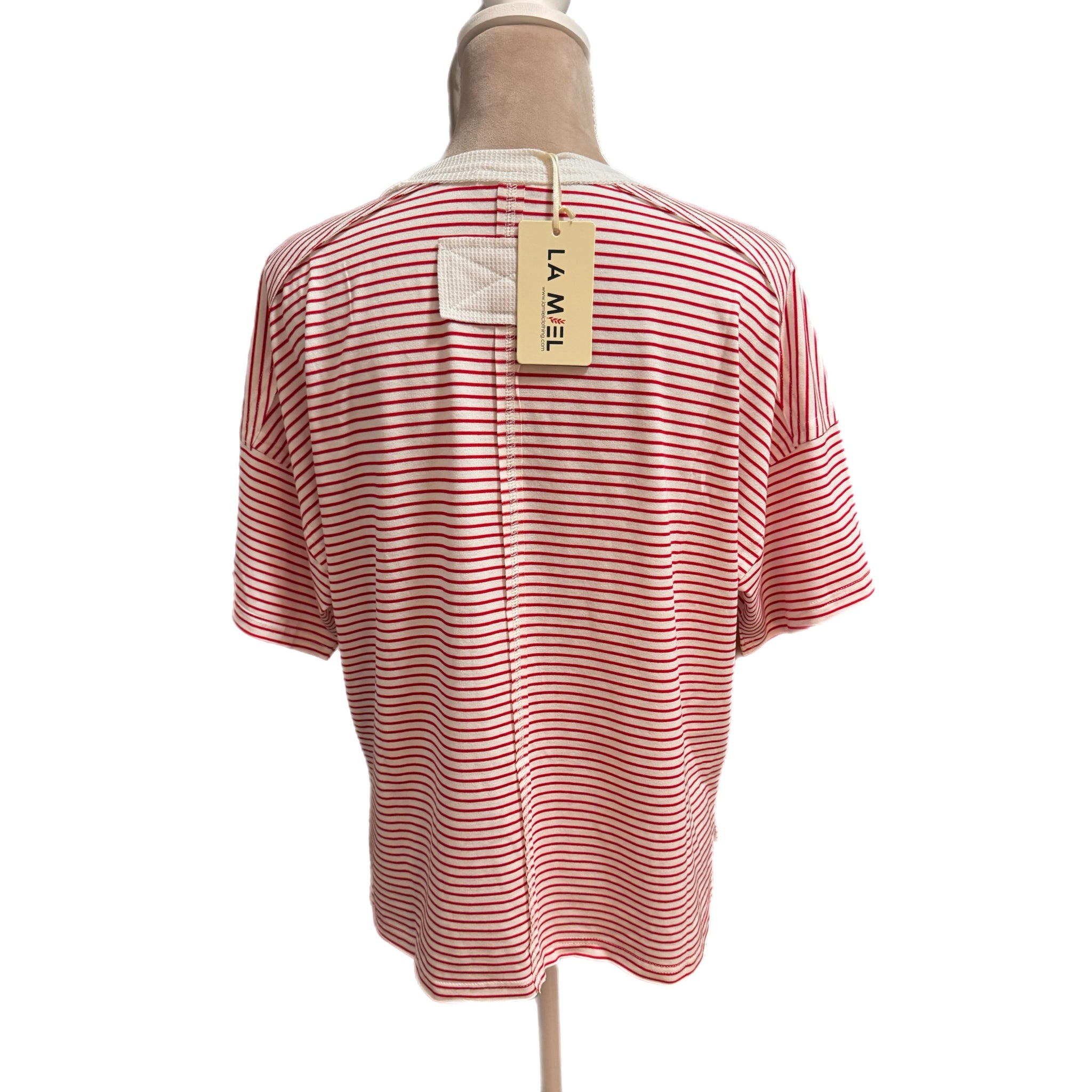 LA MIEL The Coastal Shoreline Boxy Tee in Red Summer Stripe