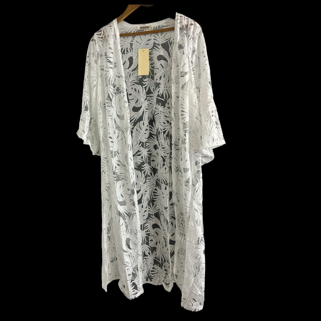 AMBER SKIES Women’s White Lace Kimono Tropical Leaf Design Resort Wear