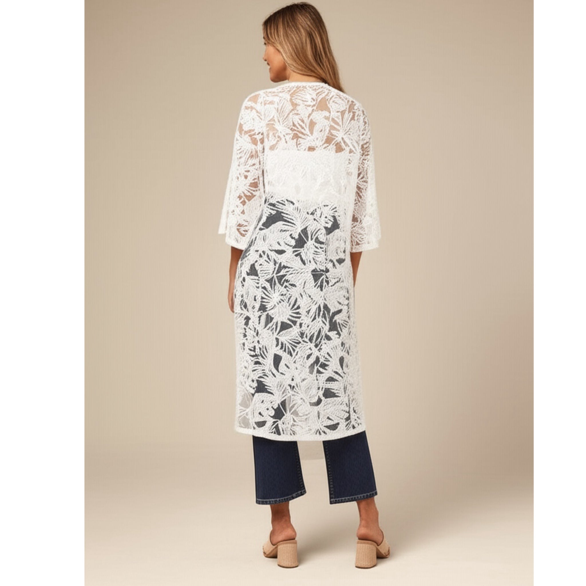 AMBER SKIES Women’s White Lace Kimono Tropical Leaf Design Resort Wear