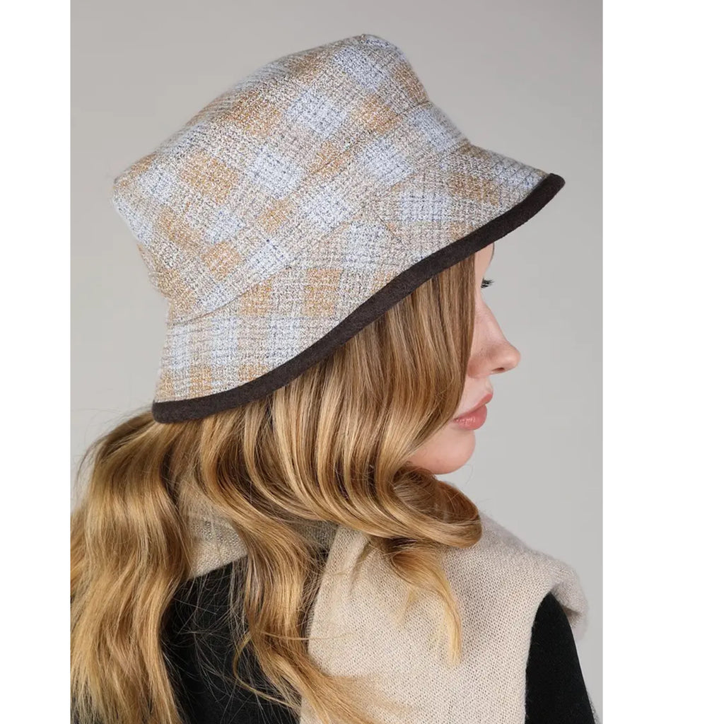 Reversible Plaid Bucket Hat – Blue & Beige Tweed with Dark Brown Trim
