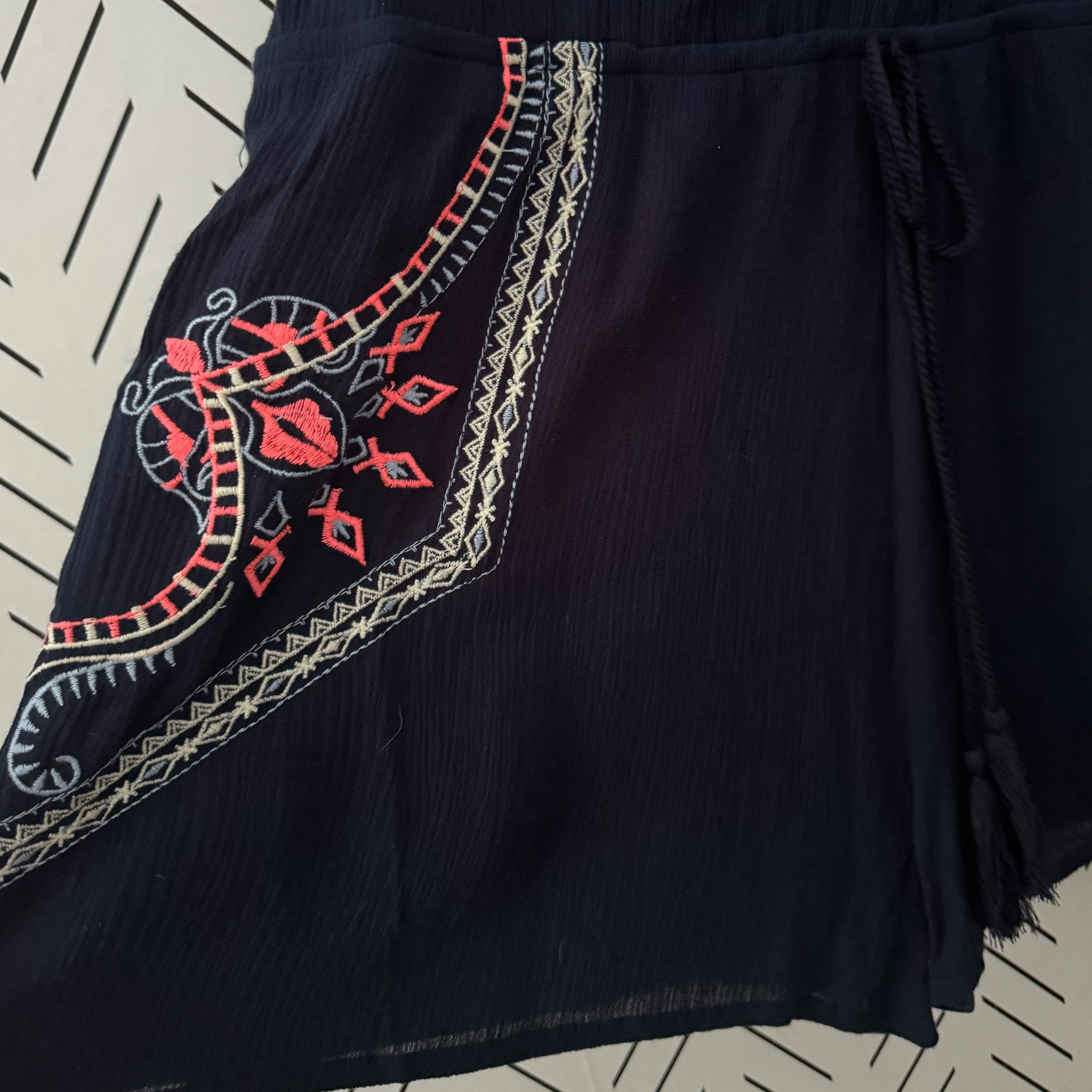 BLU PEPPER Embroidered Summer Tie Romper Sleeveless V Neck Navy