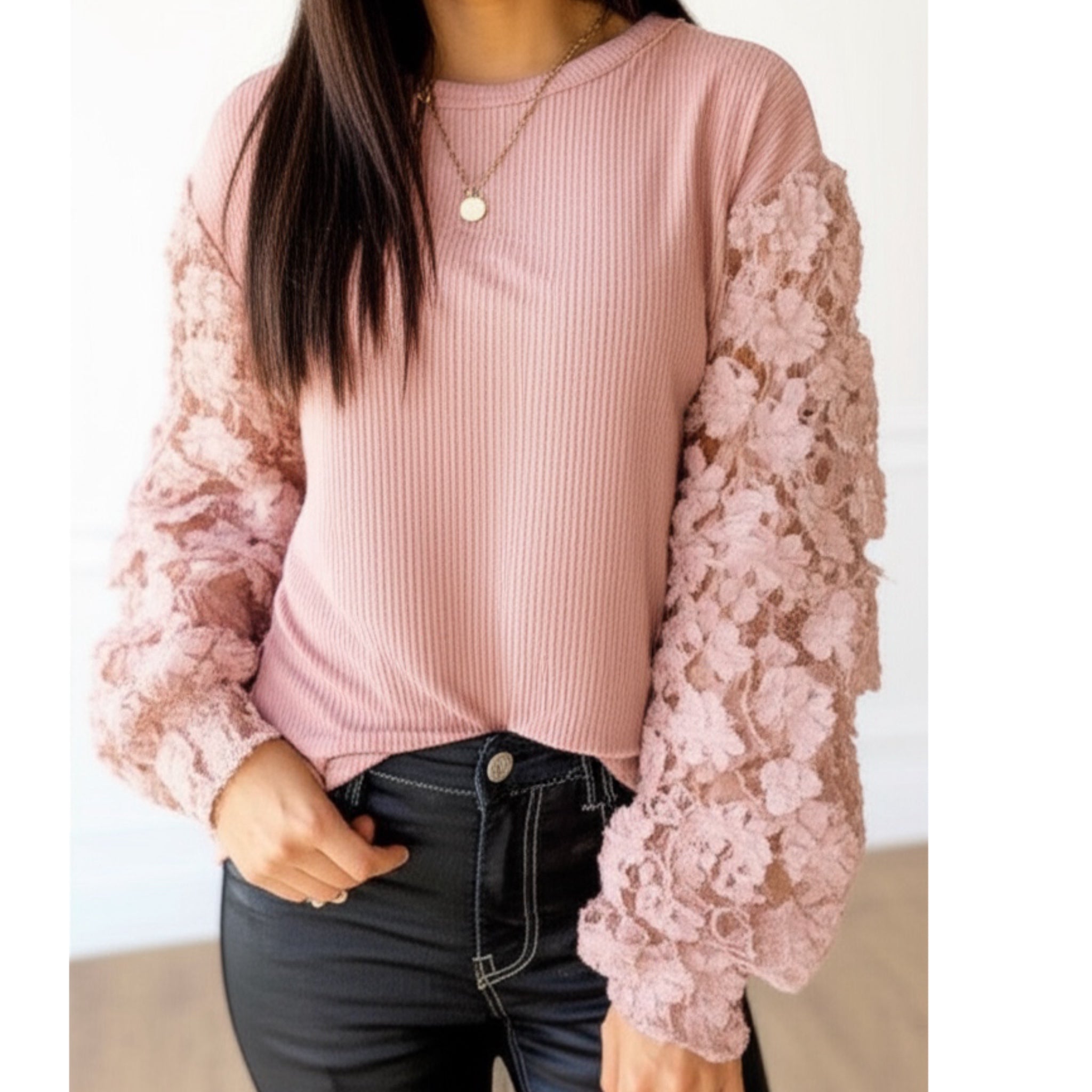 SOUTHERN GRACE Miss Perfect Mauve Floral Lace Sleeve Blouse