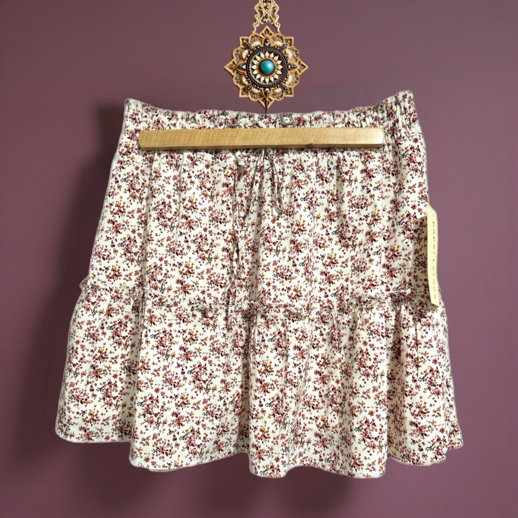 PAPER CRANE Cottage Floral Pull On Mini Skirt