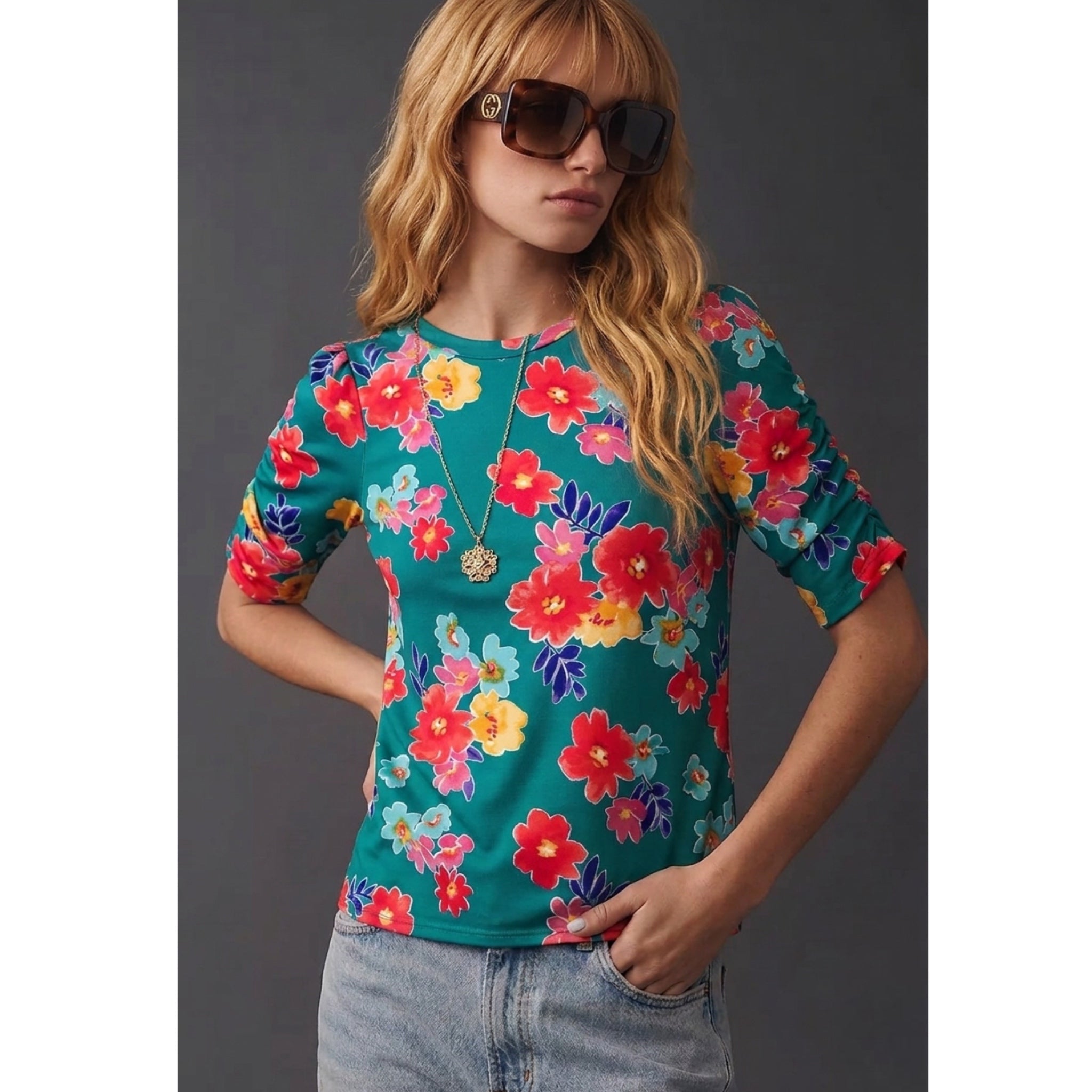The Coastal Garden Shirred Sleeve Knit Top in Summer in Teal Botanical